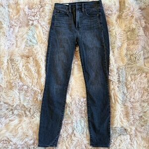 GAP True Skinny Sky High Jeans - Dark Gray